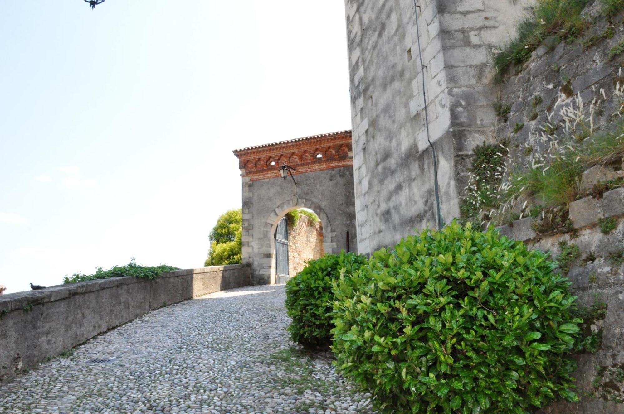 Nazionale Camere Montebelluna Exterior photo